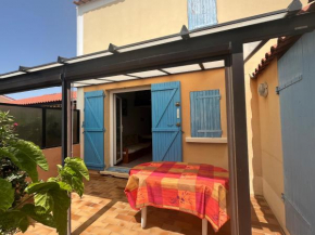 Charmante Villa T3 Mezzanine Climatisée - Terrasse - 400m de la Plage - 6P - Parking - FR-1-799-29